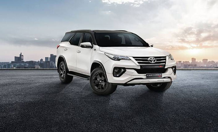 Toyota Fortuner Rental